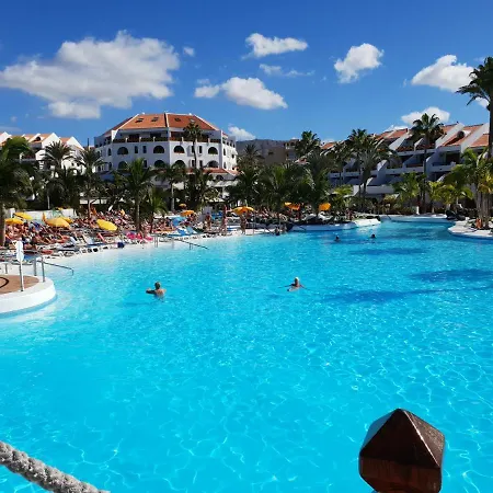 Appartement Duplex Close To Sea And Beach With Heated Pool, Wifi, Balcony With Seaview, No 2 *