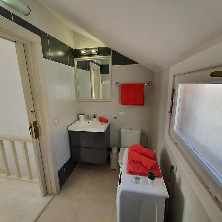 公寓 Duplex Close To Sea And Beach With Heated Pool, Wifi, Balcony With Seaview, No 2 美洲海滩