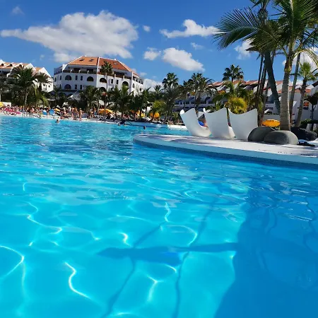 公寓 Duplex Close To Sea And Beach With Heated Pool, Wifi, Balcony With Seaview, No 2