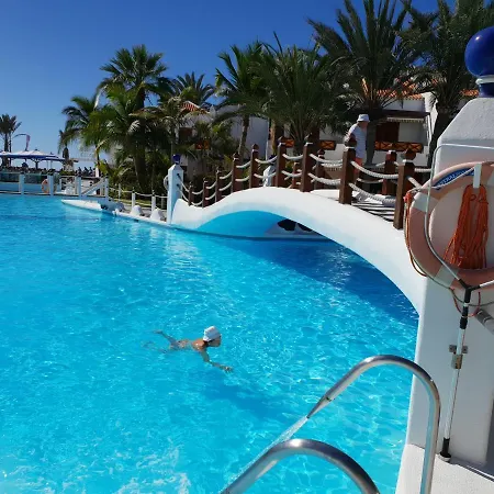 Duplex Close To Sea And Beach With Heated Pool, Wifi, Balcony With Seaview, No 2 *