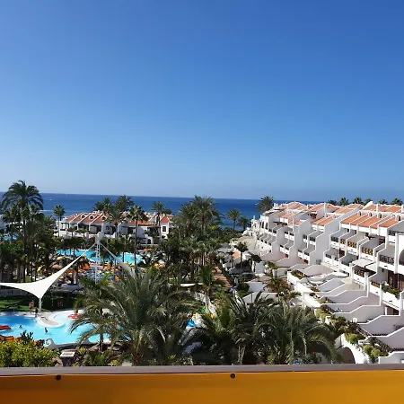 公寓 Duplex Close To Sea And Beach With Heated Pool, Wifi, Balcony With Seaview, No 2